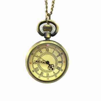 Джобен часовник на синджир с кварцов мехaнизъм, кръгъл циферблат, корпус от сплав, луковидна корона, модел 68