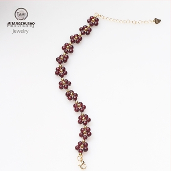 Гранатова гривна с флорален мотив, прост дамски стил; без вставки, индивидуално опакована, зимна колекция 2025