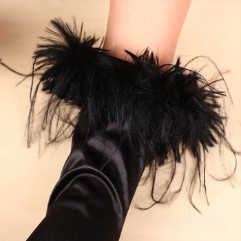 Дамски дълги сатенени ръкавици с пера на маншета, тема Хелоуин 1920‑те