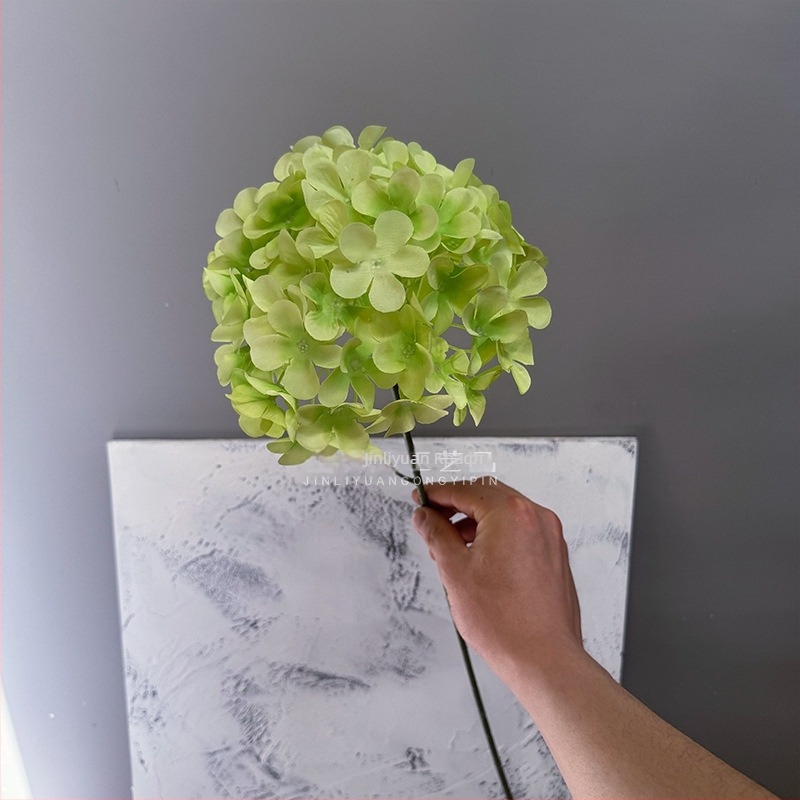 Изкуствена хидрангия, лолипоп аранжимент на една клонка, копринени цветя, релефен стил