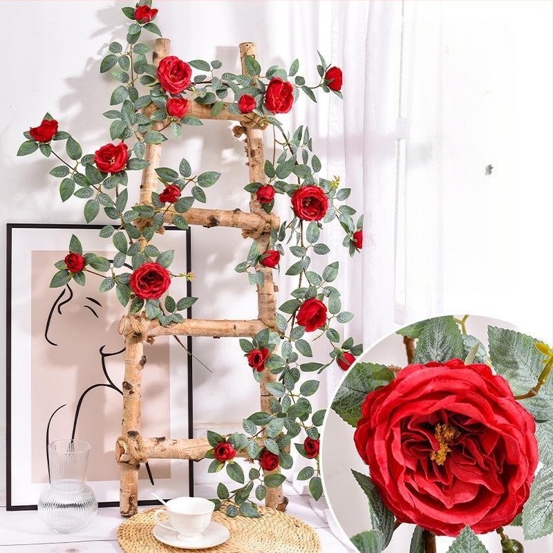 Изкуствена коприна лоза с рози за стенна декорация, подходяща за сватби, открити пространства и фотосесии