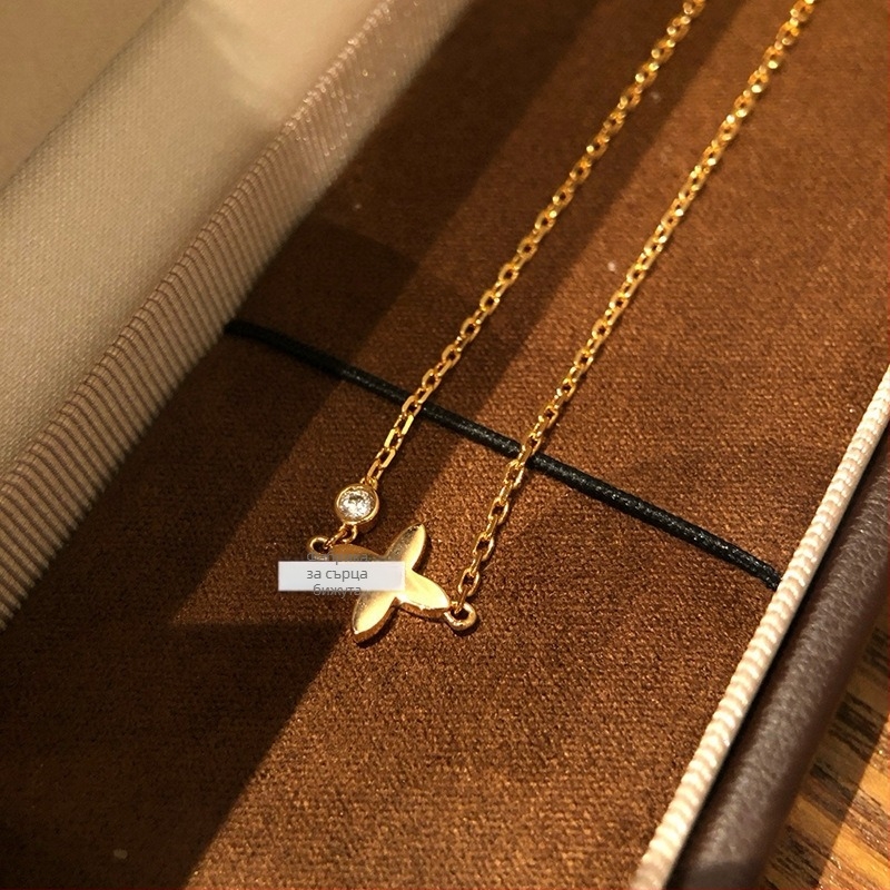 Колие със златно покритие, Инст стил, циркони вградени, електроплатинг, верижка с форма на звезда с четири върха