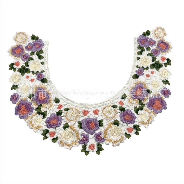 Декоративна фалшива яка в Mori стил с връзка и панделка, водоразтворима бродерия около деколтето.