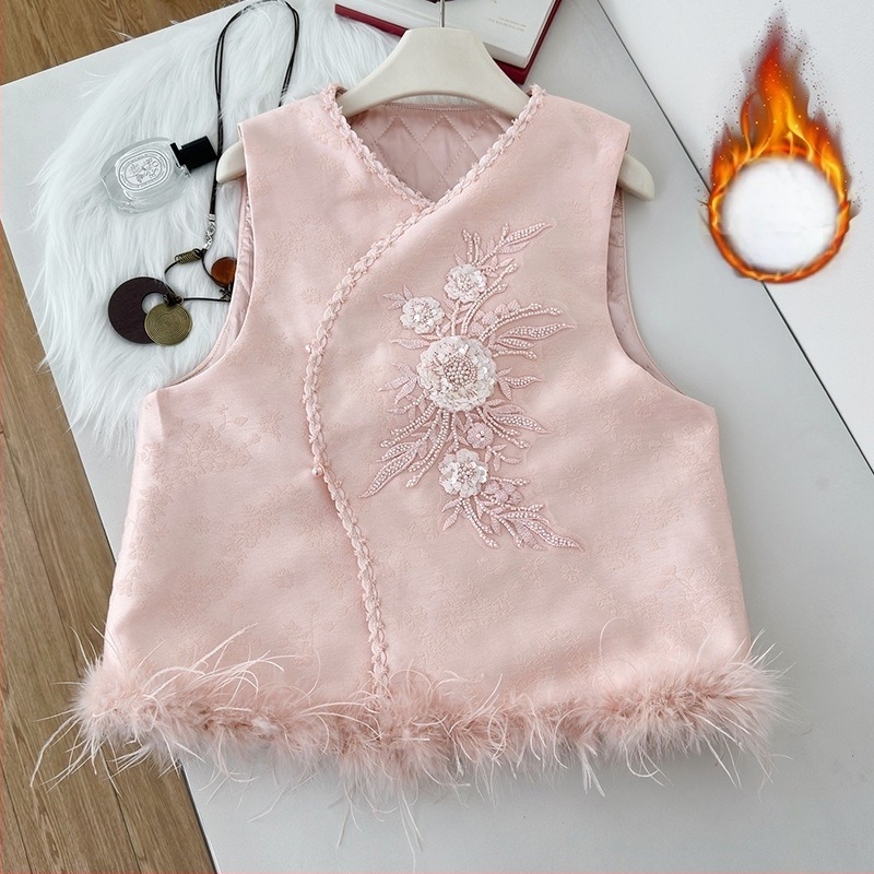 Жилет в нов китайски стил, смес памук и полиестер, основна материя полиестер, съдържание полиестер под 30%, универсален модел