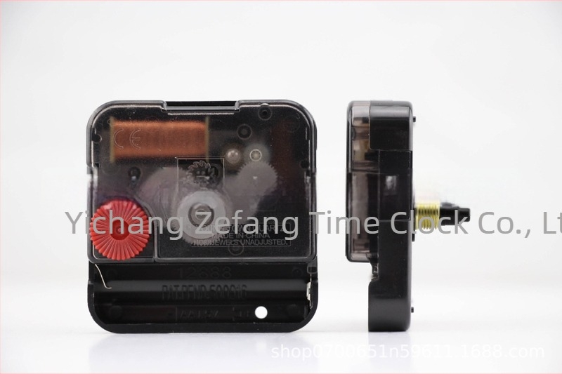 Кварцов часовников механизм с плавен ход 12888 — Seiko вал; корпус от пластмаса; опаковка 500 бр; марка Sun Card