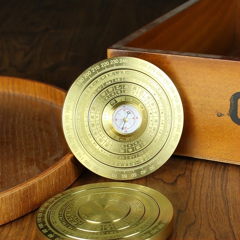 Медна пръстова гироскопна украса Tang Teng, метална конструкция; категория: пръстов гироскоп; материал: мед