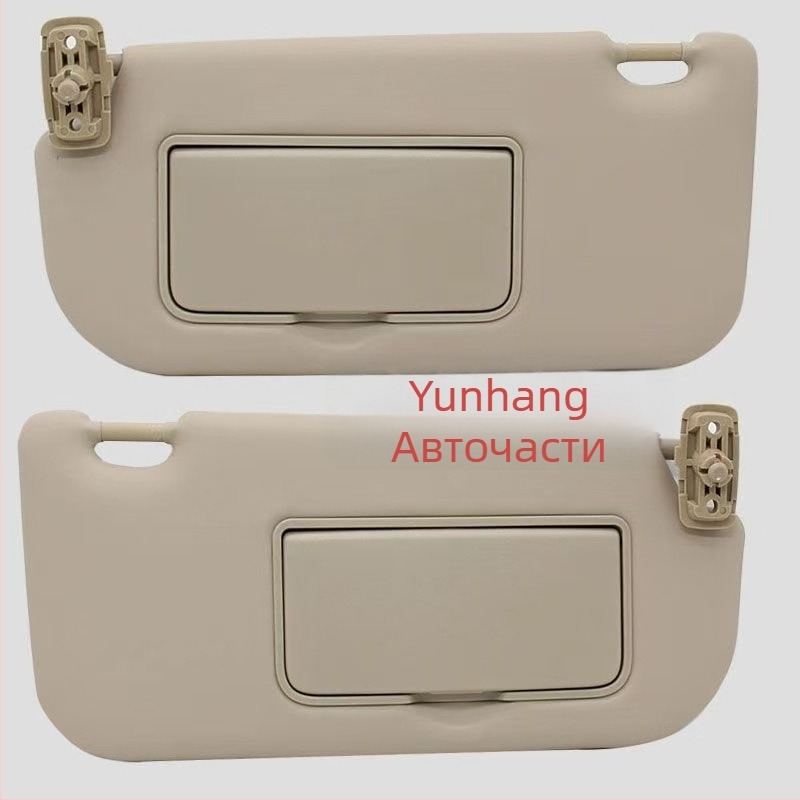 Kia Sportage 2005-2015 козирка за кола със козметично огледало, snap-on монтаж, печат на лого, минималистичен стил