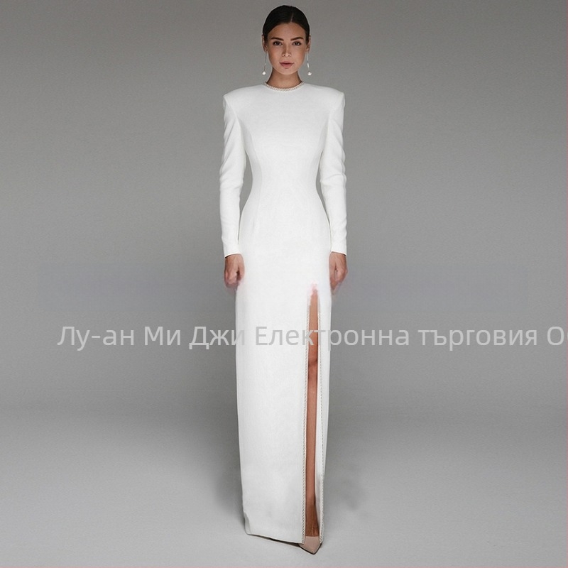 Сватбена рокля с дълги ръкави, дълга пола, талия средно повдигната, принцес стил, пролет 2025