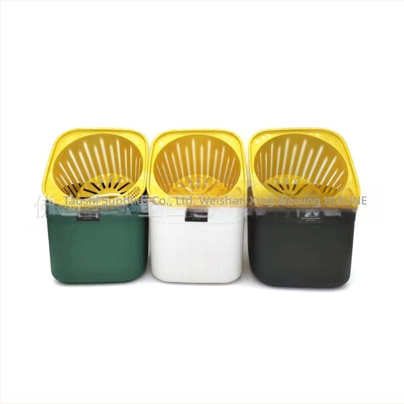 Цветарник от пластмаса, инжекционно формован – дишащ, устойчив на корозия, здрав и водоспестяващ; за бюро и под; прост стил