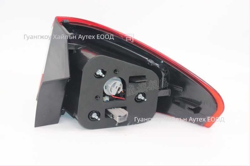 LED задна светлина за Ford Mondeo 2011–2012 с мъгла и спирачни светлини, ABS корпус, 12V, 45W, 4500 lm