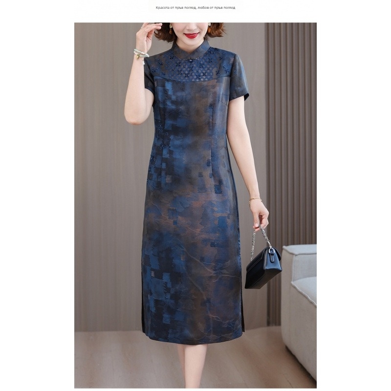 Рокля за сватбен банкет, корейски стил, уличен хипстер, бродерия Fragrant Cloud Yarn. Пролет 2025. Материя: регенерирана целулозна нишка (>95%); вторичен компонент: 30–50%. Шиене: жакард, мъни, копчета, невидима ципа