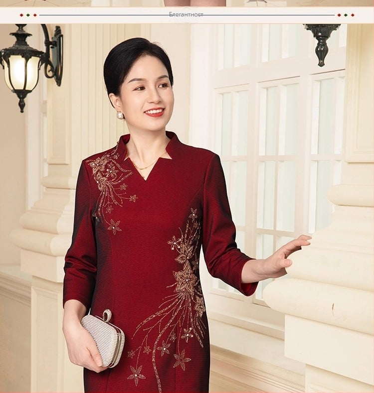 Рокля в китайски стил с микрореластична мрежеста тъкан; 80–90% полиестер и под 30% спандекс; средна дължина