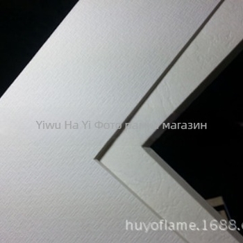 Пион картонен аксесоар с разрези — Материал: картон; Изработка: машинообработена; Бранд: MD; Стил: модерен минимализъм; Пространство: всекидневна