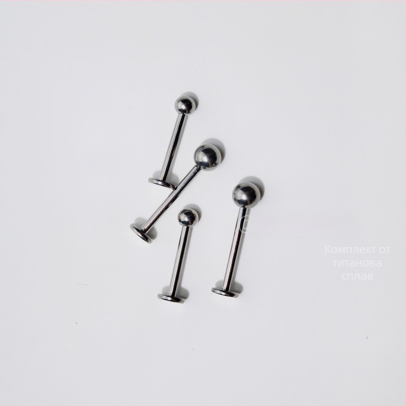 Титаниев липстуд с вътрешна резба, ръчна изработка, подходящ за анодиране