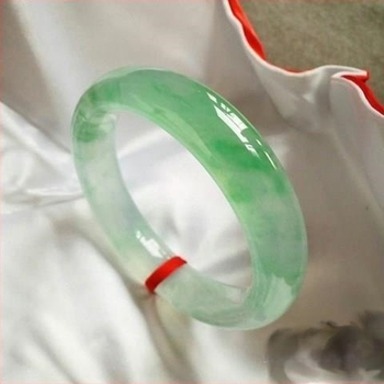 Гривна от нефрит за жени, A-клас, дизайн плаващо цвете, етно стил