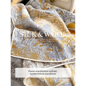 Копринено-вълнен квадратен шал със сатенова тъкан, произход Сучжоу, есен 2025