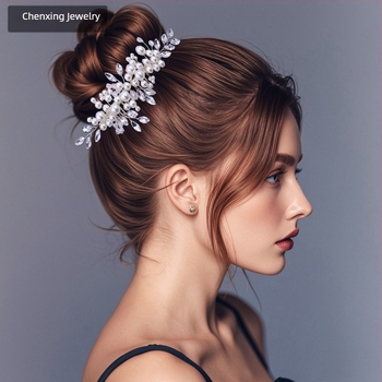 Chenxing Гребен за коса с перли и бял кристал, вълнообразен модел, ръчно изработен, за сватба CX13