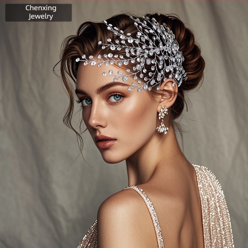 Birthday star CP827 Аксесоар за коса с кристали – ръчно изработено за глава