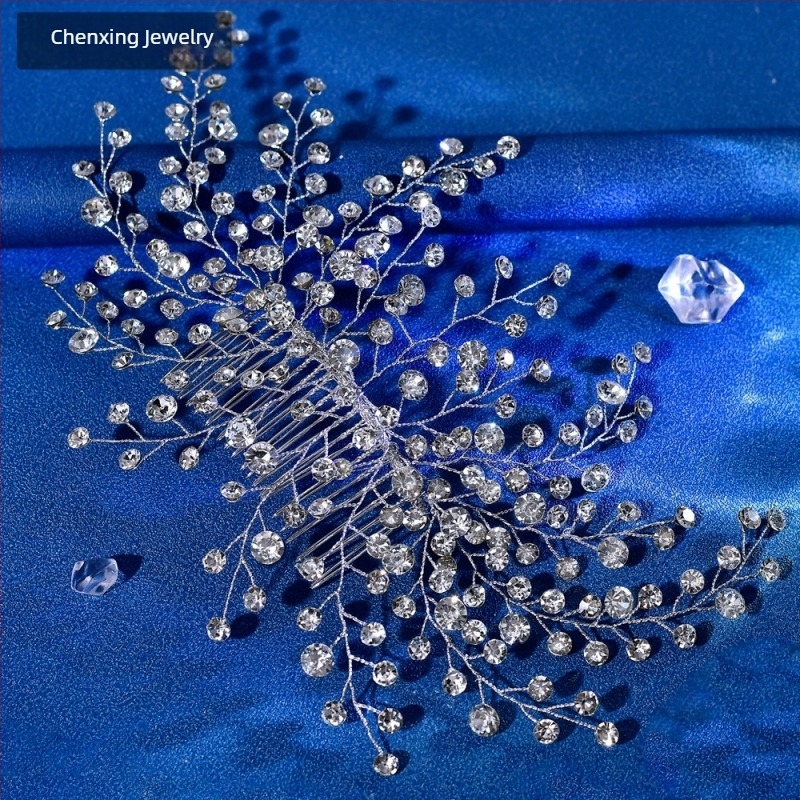 Birthday star CP827 Аксесоар за коса с кристали – ръчно изработено за глава