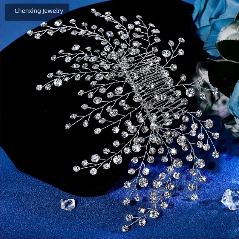 Birthday star CP827 Аксесоар за коса с кристали – ръчно изработено за глава