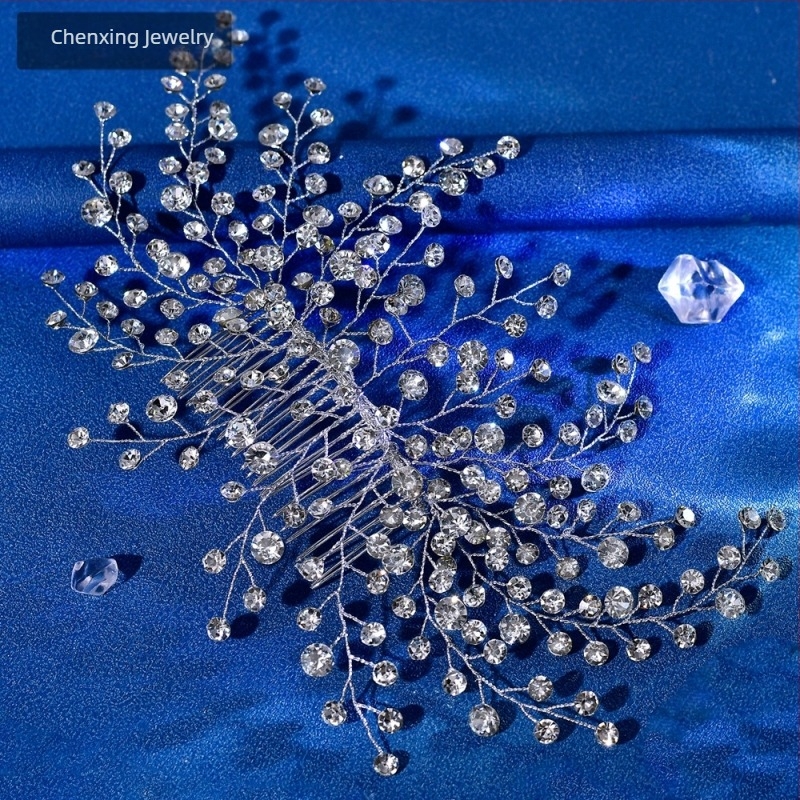 Birthday star CP827 Аксесоар за коса с кристали – ръчно изработено за глава