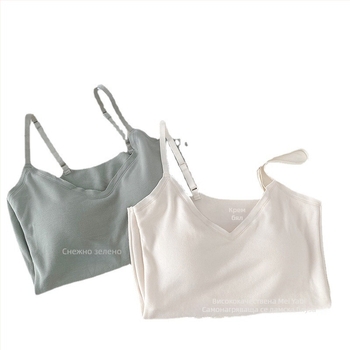 Потник с вградена подплънка за бюст, мека двустранна флис, дебелина 251-300 g/m2, акрилни влакна 50-70%, марка HENNY RUE