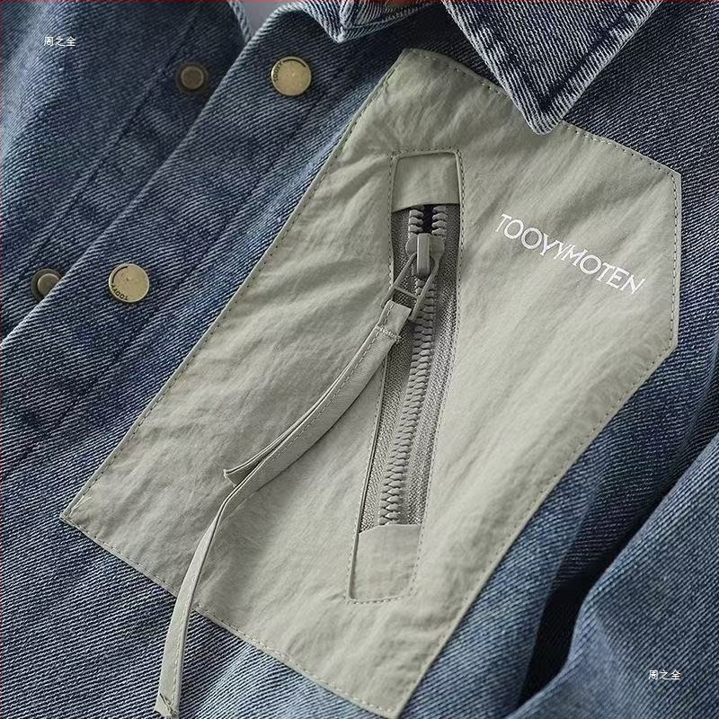 Дънкова риза за момчета със кърдюрен плат, принт с букви, сваляща се качулка, пролет 2025 (Кърдюрен плат; Принт с букви; Сваляща се качулка; Пролет 2025; За възраст 1–3 г.)