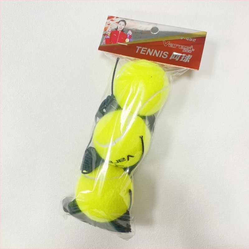 Тенис тренировъчен инструмент за начинаещи със отскок с въже и гума – марка Varesi; Материал: гума; Категория: тенис