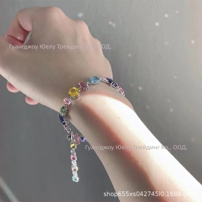 Браслет от сплав с диамантено настилане, плодово-геометричен дизайн, свеж и сладък стил, пускане през пролетта на 2024 г.