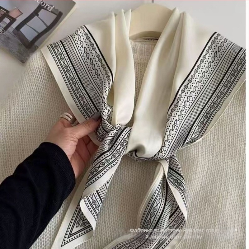 Полиестерен триъгълен шал с принт, съдържащ над 96% полиестер, Лято 2025 издание, произход Джинхуа