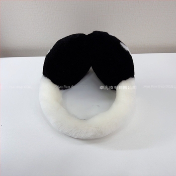 Дамски плюшени ушанки Panda стил за зима
