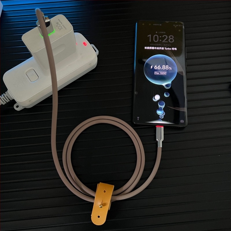 KBT 120W силиконов кабел за данни с Lightning и Type-C интерфейси, бързо зареждане