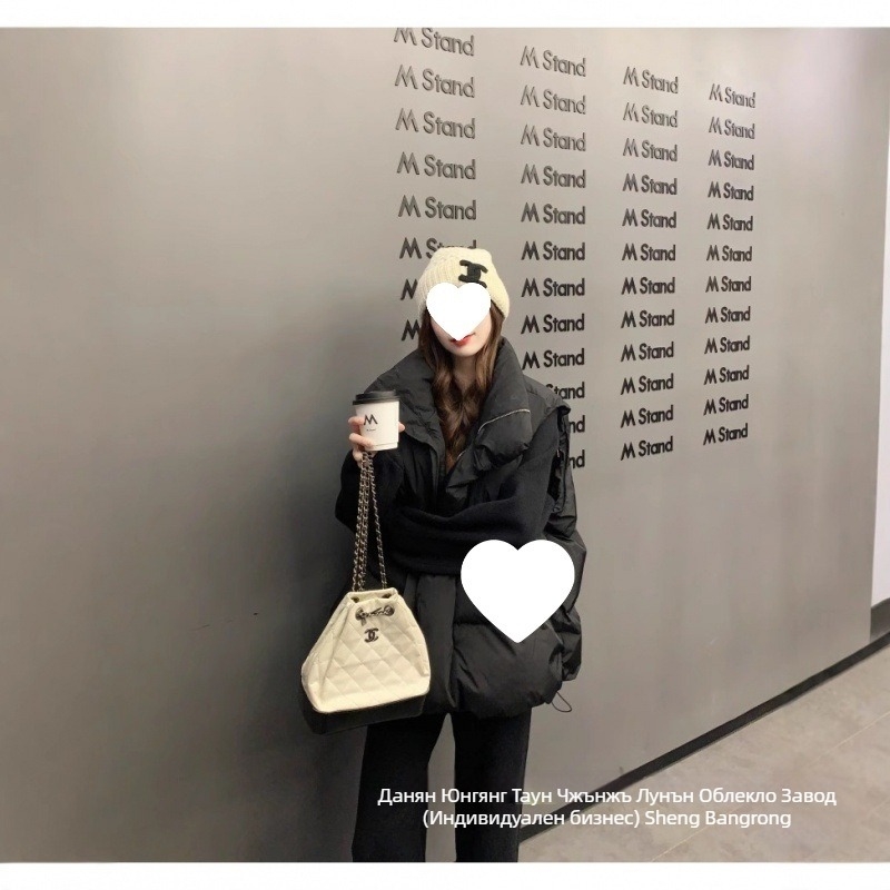 Жилет за жени, полиестерна основна тъкан, пълнеж пух‑памук, яка‑стойка, цип, свободен силует