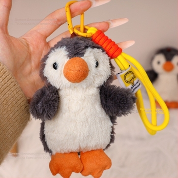 Плюшено пингвинче – ключодържател, пълнеж PP памук, супер мека къса плюш, унисекс