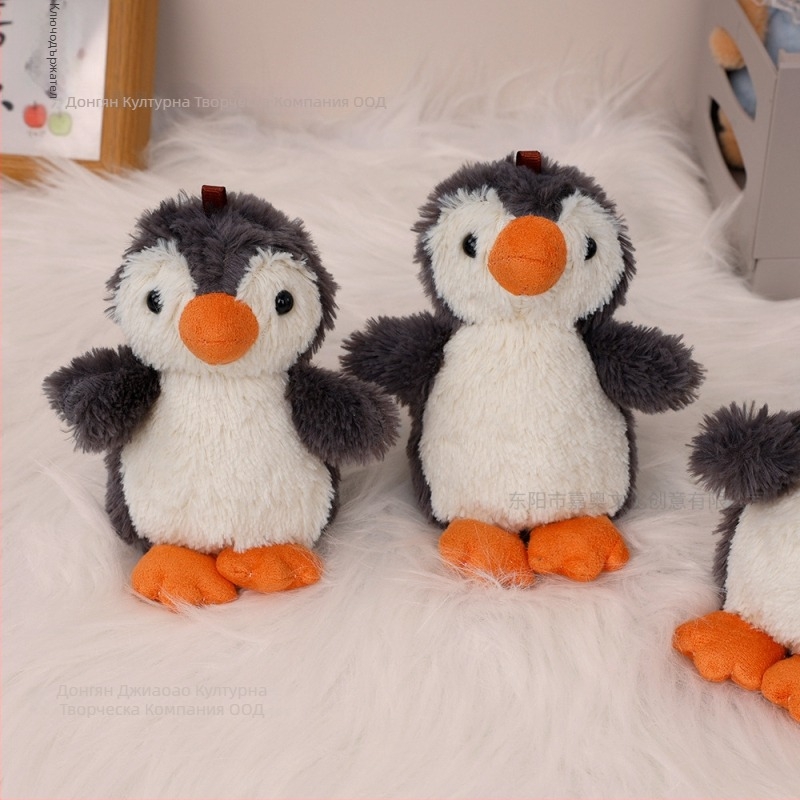 Плюшено пингвинче – ключодържател, пълнеж PP памук, супер мека къса плюш, унисекс