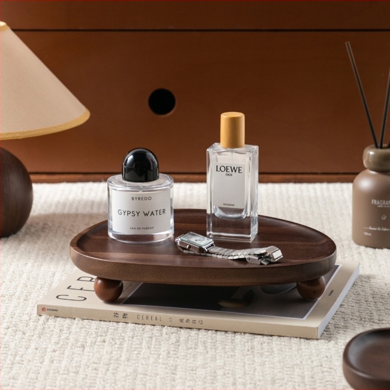 Дървена тава от акация за дома – кръгъл мънистен кант, сервиране и съхранение