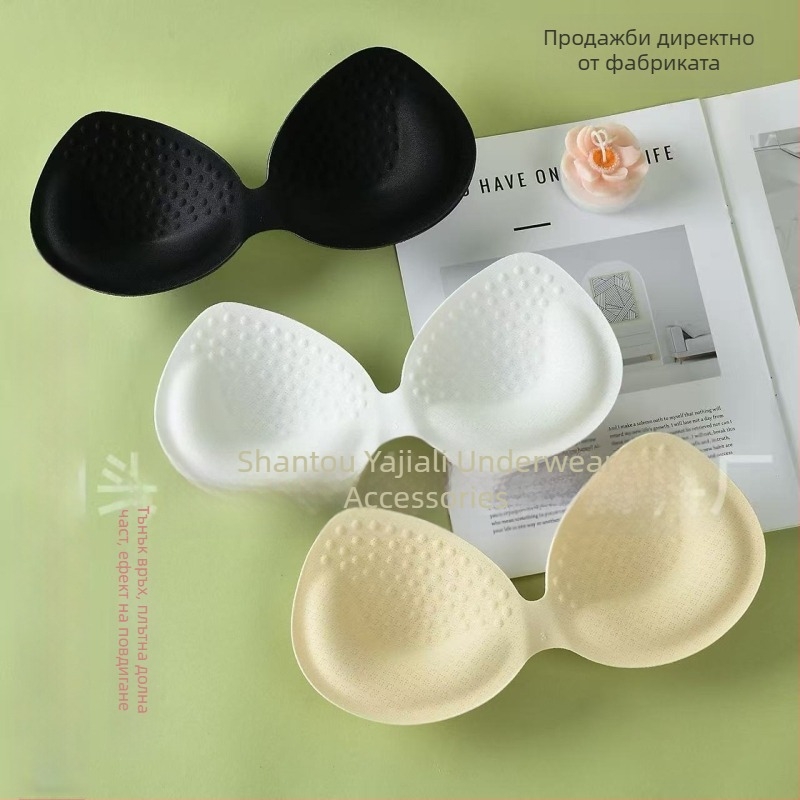 Найлонов дишащ сутиен с удебелени безшевни чашки за събиращ ефект, комфортен и не прозира през дрехите