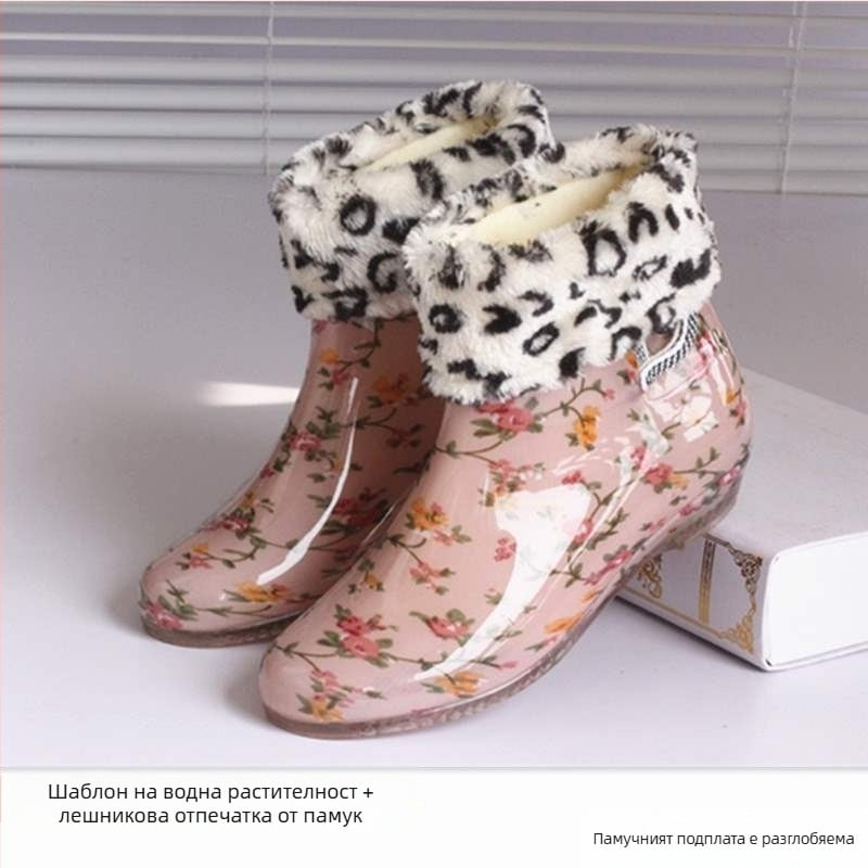 Дамски PVC дъждовни ботуши, подплатени с флис, къс височина, водоустойчиви, противохлъзгащи, градински обувки (PVC горна част; къс височина; подплата от флис; водоустойчиви; противохлъзгаща подметка)