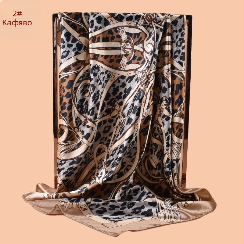 Леопардов принт сатенена квадратна шал с пискюли - гладка тъкан, печат, D573, лято