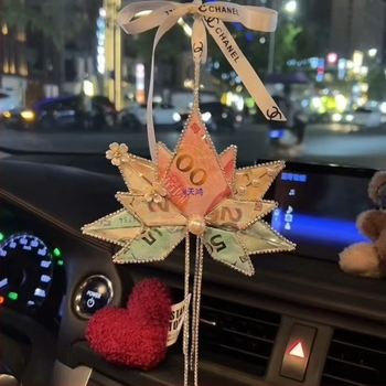 Автомобилна висулка за украса с кленови листа, ароматен аксесоар от сплав в карикатурен стил