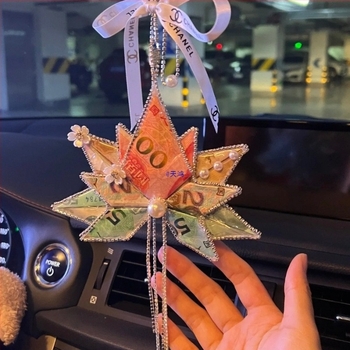 Автомобилна висулка за украса с кленови листа, ароматен аксесоар от сплав в карикатурен стил