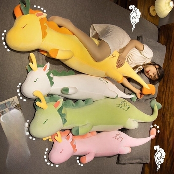 Дракон — плюшена възглавничка за дрямка с опора за крак и талия; Crystal супер мека плюш; пълнеж PP памук; подходяща за възраст 14+