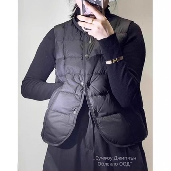 Дамска пухова жилетка без ръкави, кръгло деколте, свободен силует, пух от патица 86–90%, полиестерна материя, дължина обикновен стил, зима 2025