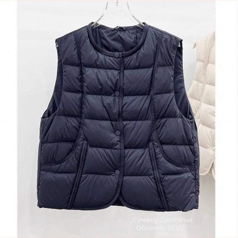 Дамска пухова жилетка без ръкави, кръгло деколте, свободен силует, пух от патица 86–90%, полиестерна материя, дължина обикновен стил, зима 2025