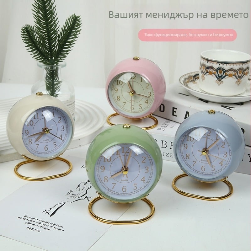 Десктоп часовник с LED дисплей, светещ, батерийно захранване, метален корпус, циферблат от органично стъкло