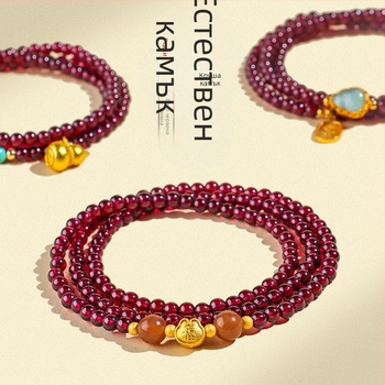 Гривна - естествен гранат, мъниста в три кръга дизайн, ръчно изработена, марка Badu, дамски моден аксесоар