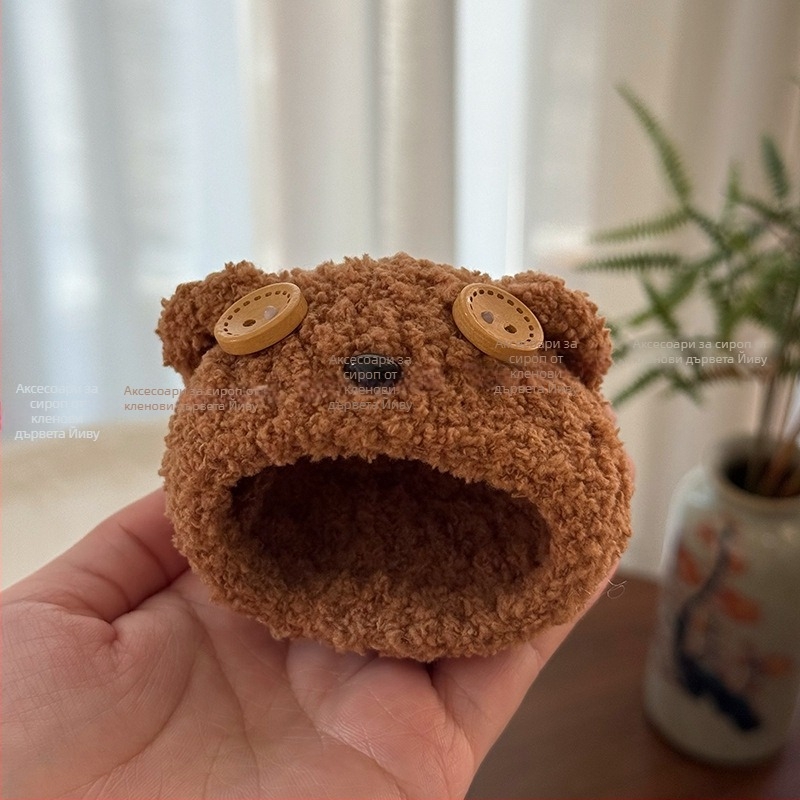 Шапка за плюшена кукла - вълна, ръчно плетена, карикатурен стил, модел с малки животни