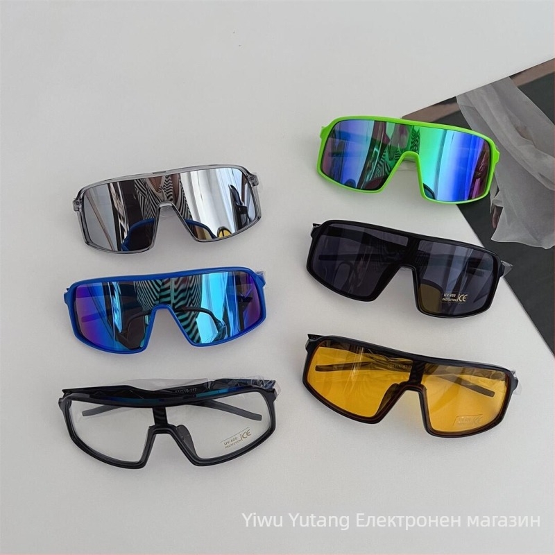 Детски слънчеви очила, спортен стил за каране (UV400 • PC лещи • Пълна рамка • Пластмасова рамка)