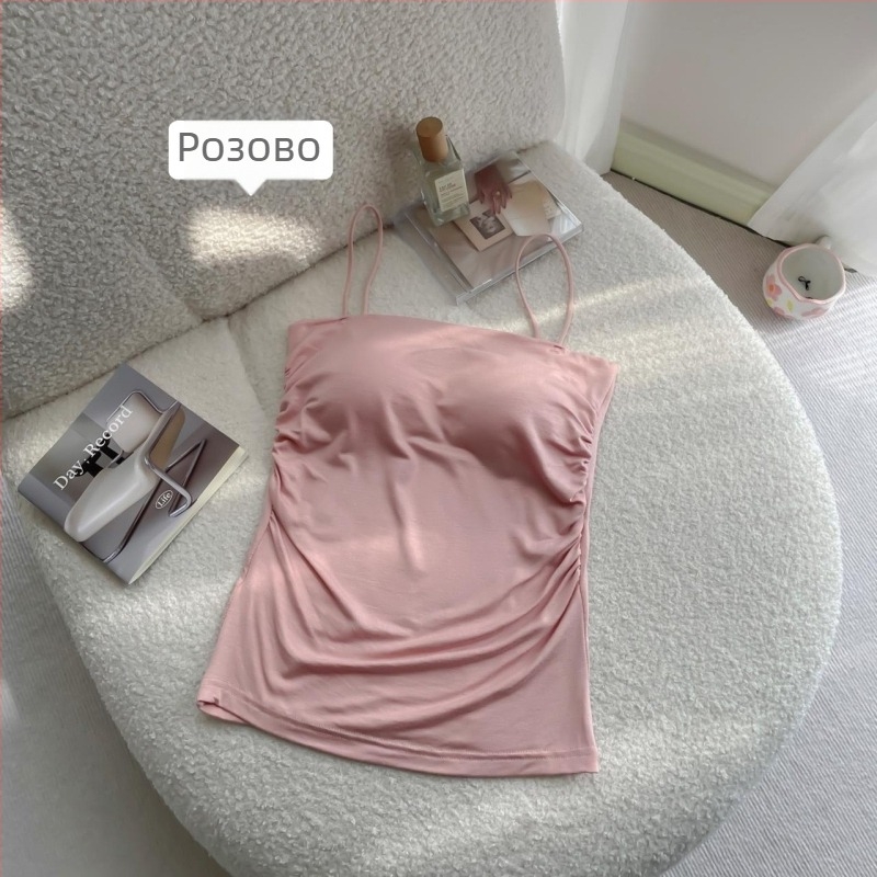 Потник с вградени чашки и подплънка; плисиран дизайн; презрамки тип тънки ленти; две в едно; вискоза 90–95%; средно тежък плат 181–200 g/m2; универсален за пролет-лято-есен