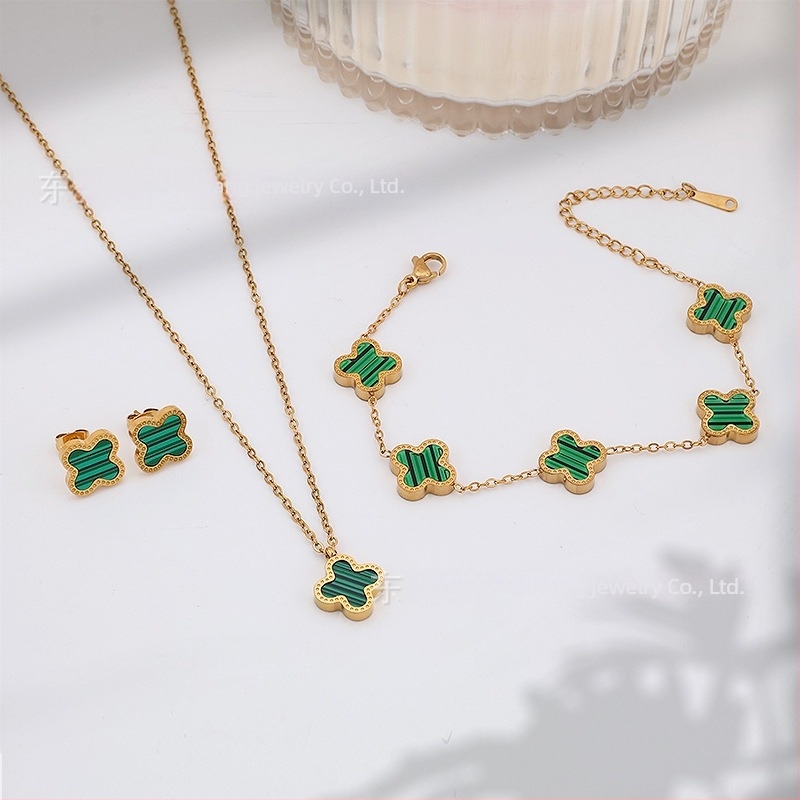 Комплект бижута: четирилистна детелина, колие, гривна и обици, от титиева стомана, О-образна верига, електроплатиране